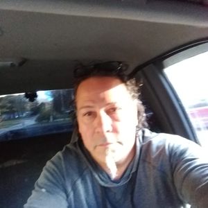 Meet your Posher, Ray